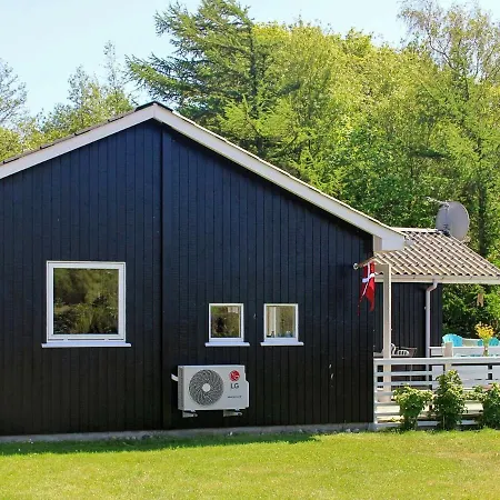Holiday home Holiday Klintebakkevej *